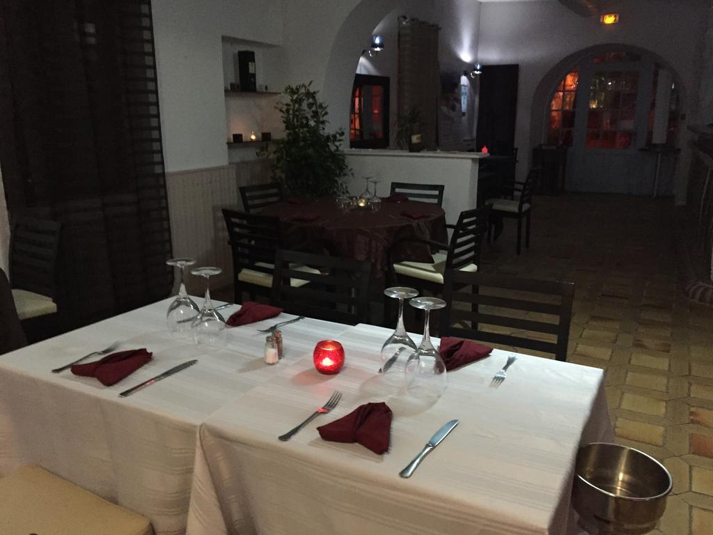 Hotel Aurelia Les Arcs-sur-Argens ภายนอก รูปภาพ
