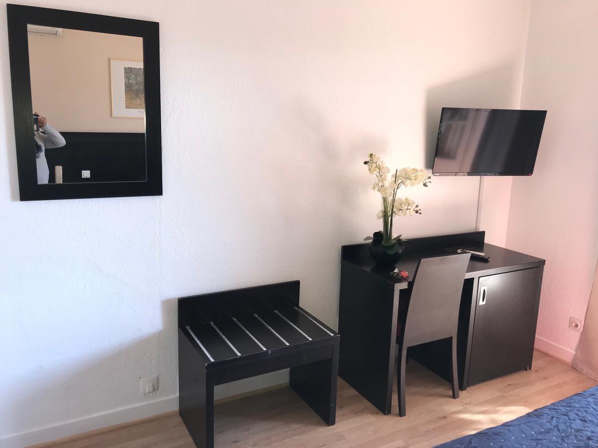 Hotel Aurelia Les Arcs-sur-Argens ภายนอก รูปภาพ