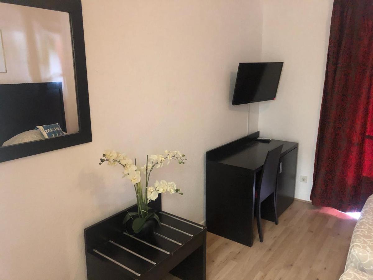 Hotel Aurelia Les Arcs-sur-Argens ภายนอก รูปภาพ