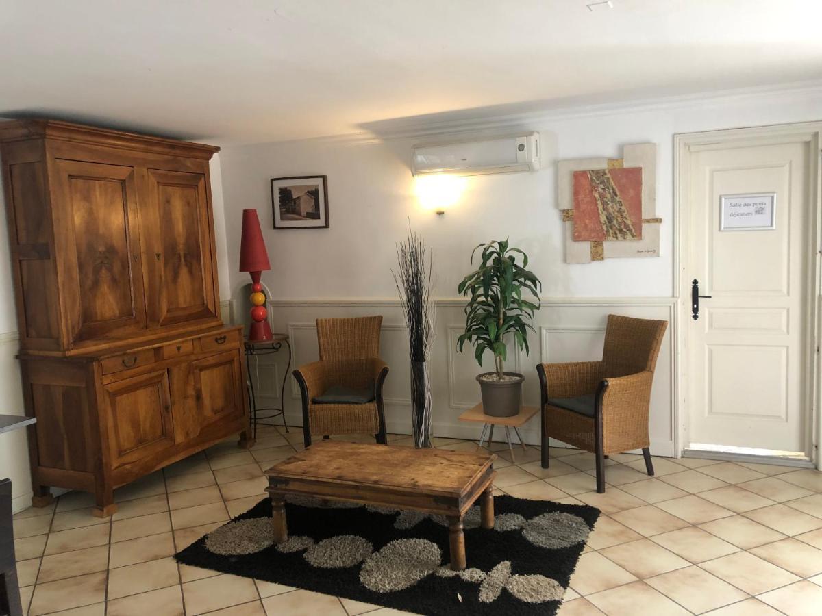 Hotel Aurelia Les Arcs-sur-Argens ภายนอก รูปภาพ